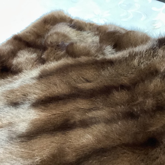 Vintage Elegant Brown Genuine Mink Stole RARE STUNNING. VINTAGE - Picture 7 of 8